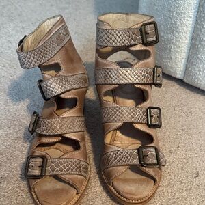 Freebird by Steven Textured Brown Buckle Sandals